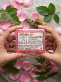 Мыло для лица и тела с Розой Патанджали (Rose Soap Body Cleanser Patanjali) 125 г (без коробочки)