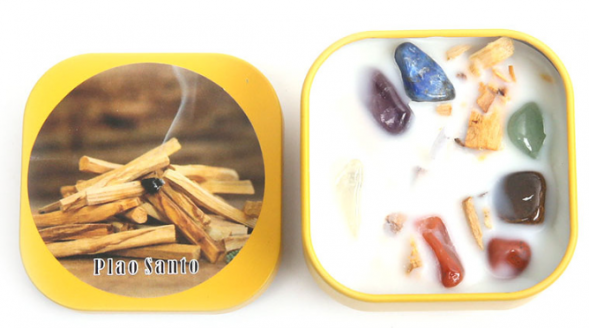 Свеча соевая ароматическая с флюоритом и пало санто в жестяной банке (Palo Canto Candle) 5 х 5 см