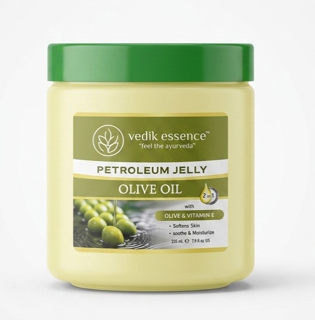 Вазелин косметический с маслом Оливы и витамином Е (Petroleum Jelly Olive oil and Vitamin E Vedik Essence) 235 мл