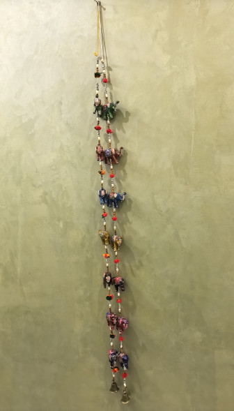 Подвеска декоративная 7 слоников 115 см