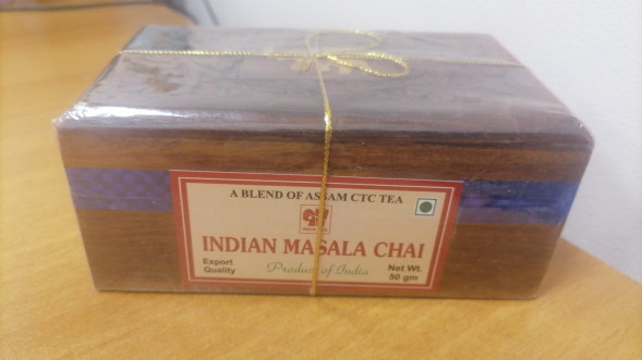 Чай подарочный в деревянной шкатулке Масала (Indian Masala Chai) 50 г