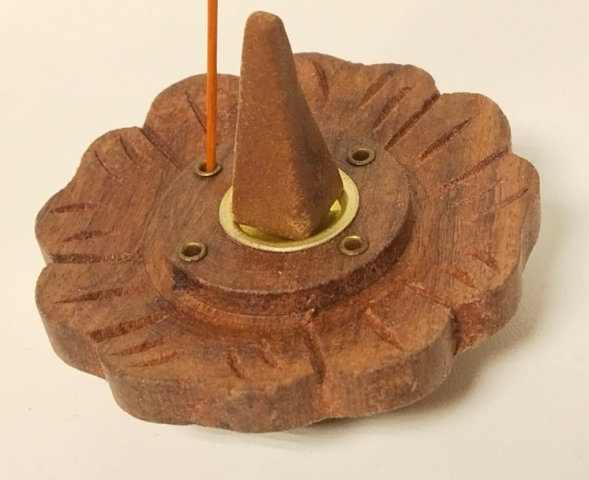 Подставка для благовоний Кувшинка дерево Шишам 7см