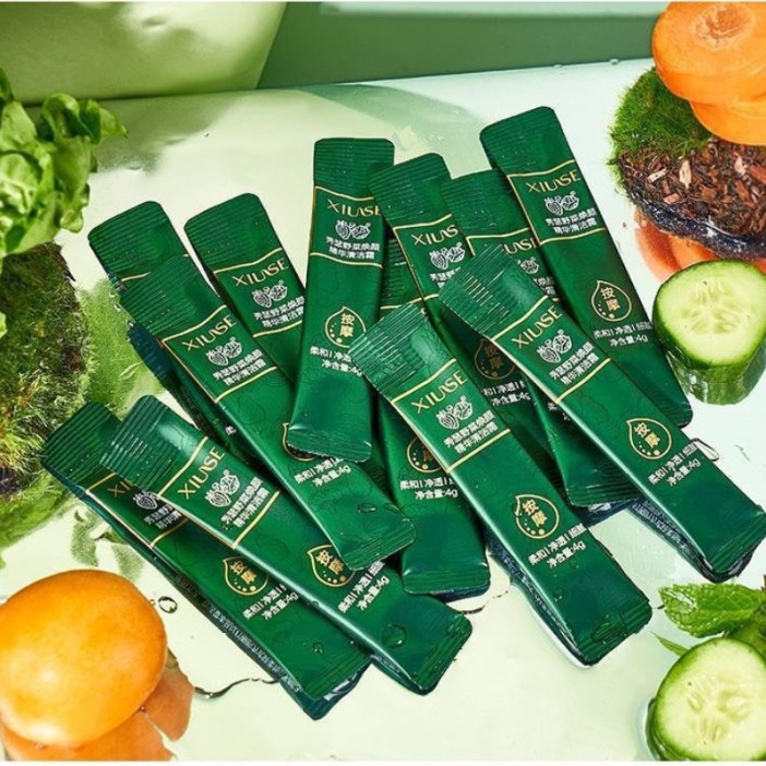 Крем очищающий для лица с омолаживающей эссенцией овощей (Wild vegetable rejuvenating essence cleansing cream Xiuse) 20 стиков по 4 г