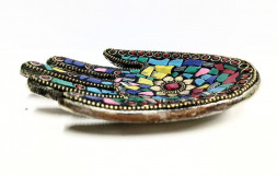 Подставка металлическая рука, мозаика микс