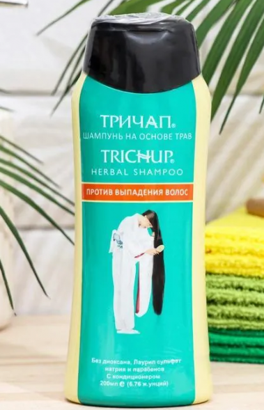 Шампунь против выпадения волос Тричуп Васу ОАЭ (Trichup Shampoo Hair Fall Control Vasu) 200 мл