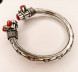 Браслет-манжета с красным солнечным камнем, металл 7,5 см 