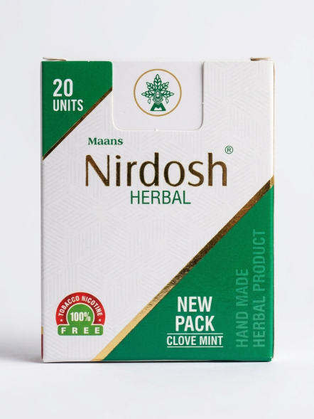 Травяные сигареты без никотина Нирдош Гвоздика и Мята с фильтром (Maans Nirdosh Herbal filter Clove Mint Dhoompan) 20 шт