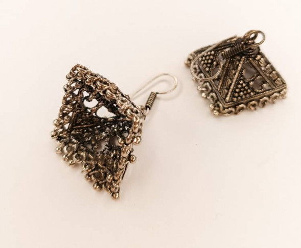 Серьги объемные, квадрат, металл 1,5 х 1,5 см  